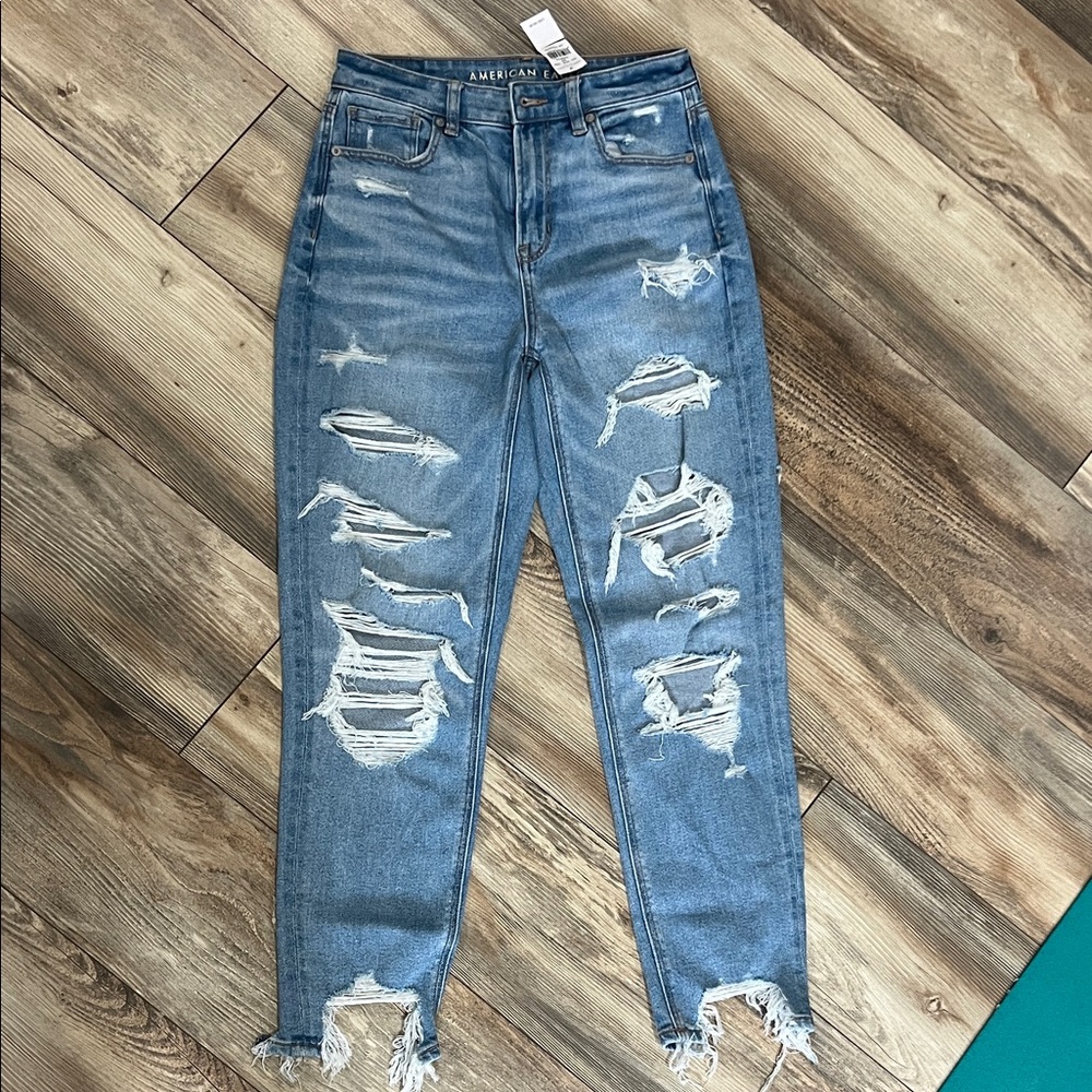 American Eagle Outfitters Ripped Light Blue Mom Jeans Stretch